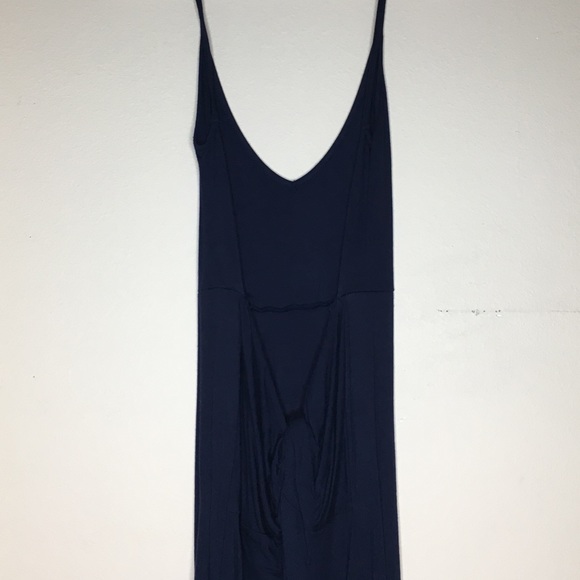 Back-Less Knotted Dress - Picture 2 of 2